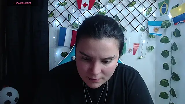 Nika_1_ Chat XXX in diretta