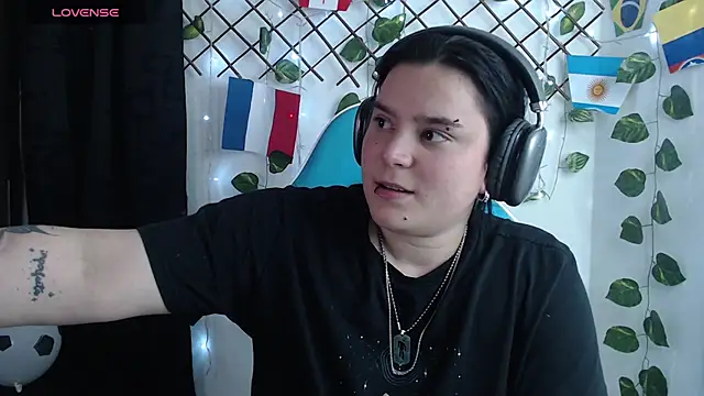 Nika_1_'s Live XXX Chat