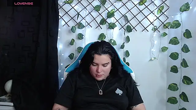 Nika_1_ live XXX chat