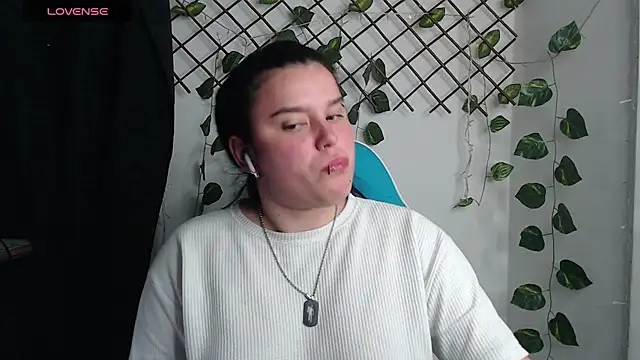 Nika_1_n Live XXX chat