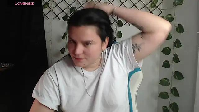 Nika_1_ Chat XXX in diretta