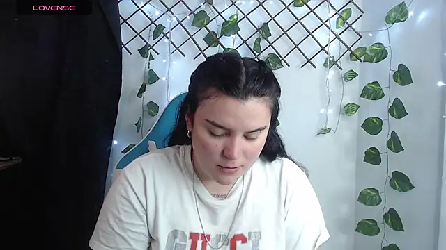 Nika_1_ Chat XXX in diretta