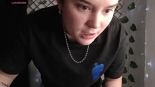 Nika_1_ Chat XXX in diretta