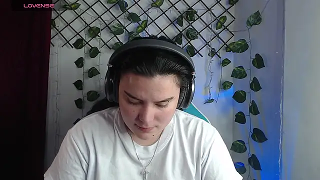 Nika_1_'s Live XXX Chat
