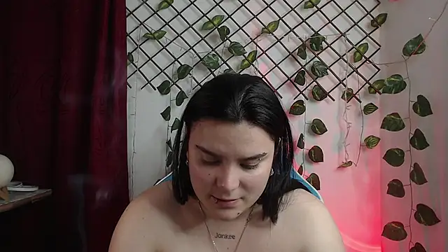 Nika_1_'s Live XXX Chat