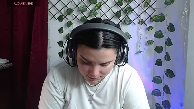 Nika_1_'s Live XXX Chat
