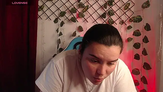 Nika_1_ Adlı Modelin Canlı XXX Sohbeti