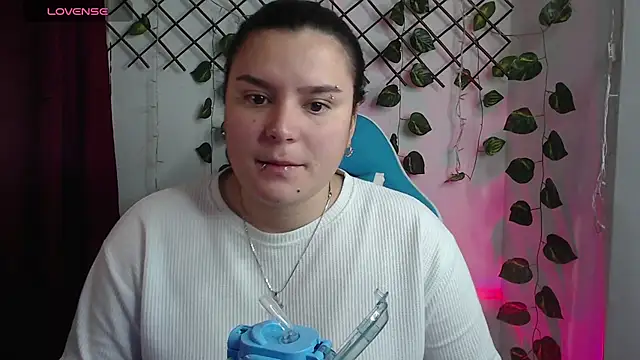 Nika_1_ Live XXX-Chat