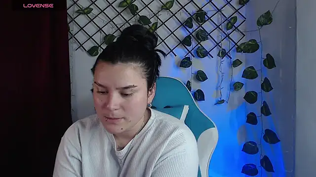 Chat +18 de Nika_1_ ao vivo
