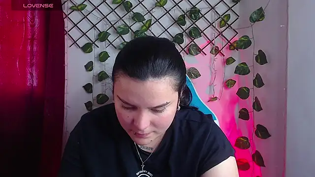 Nika_1_ – Live XXX-chat