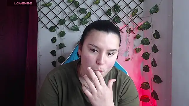 Chat +18 de Nika_1_ ao vivo