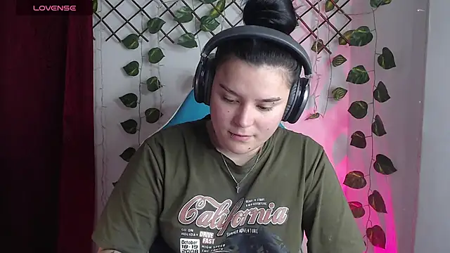 Nika_1_'s Live XXX Chat