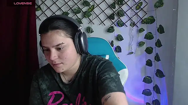 Nika_1_ live XXX chat