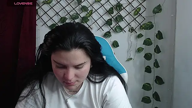 Chatroom XXX en direct de Nika_1_