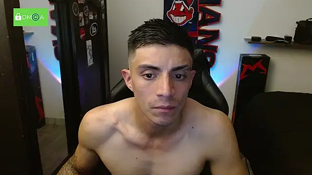 kv___xxx_ 网络视讯表演