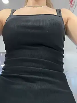 AdissonLane XXX чат на живо