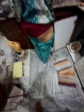 Show webcam de menakshiiikaur