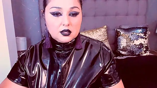 Chat XXX ao vivo de SelenaNoctis