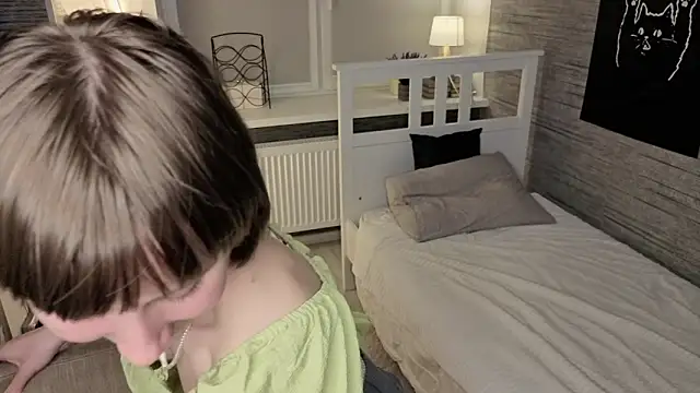 EthalBuffkin Cameră chat live