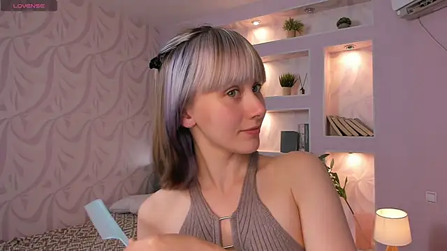 EthalBuffkin's Webcam Show