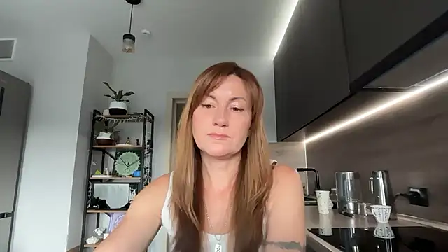 jainesummer Adlı Modelin Canlı XXX Sohbeti