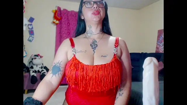 Saloome- live XXX chat