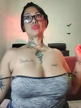 Saloome- Chat XXX in diretta