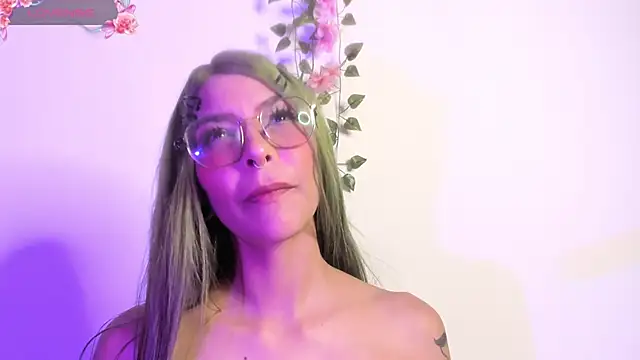 Chat XXX Live Luna-Chann