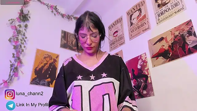 Czat XXX na żywo – Luna-Chann