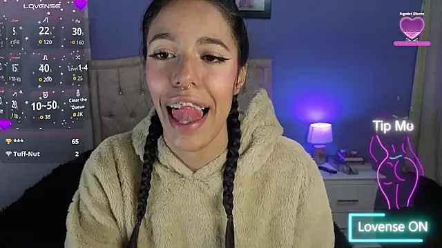stephania_t Adlı Modelin Canlı XXX Sohbeti