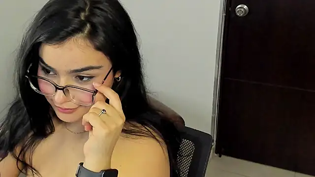 ConnieFontane's Live XXX Chat