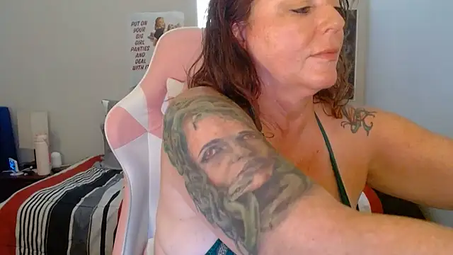 Nikkimastersgirl1091 Show in webcam