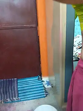 Manjudear's Webcam Show