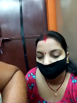 Manjudear's Live XXX Chat