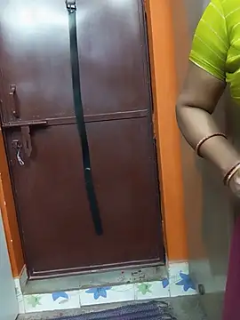 Manjudear's Webcam Show