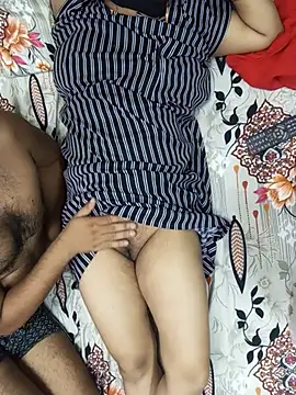 Manjudear Adlı Modelin Web Kamerası Şovu