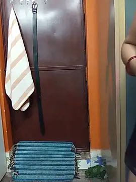 הופעת וובקאם של Manjudear