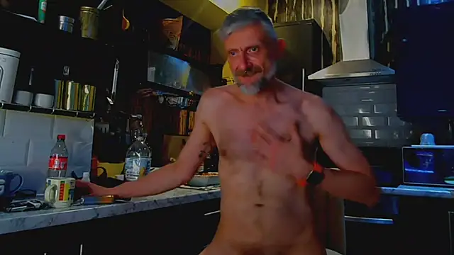 Show Webcam de your-new-hoT-uncle