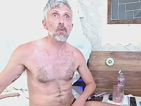 your-new-hoT-uncle Webcamshow