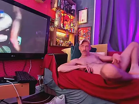 your-new-hoT-uncle – webcam-show