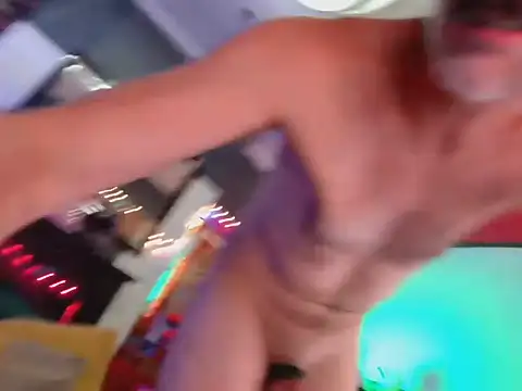 your-new-hoT-uncle webcam show
