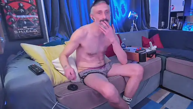 Show webcam de cl0udfuckinGwiThyouruncle