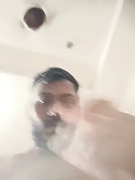 HasslingSnowball's Webcam Show