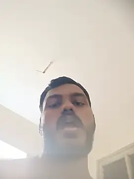 HasslingSnowball Webcam show