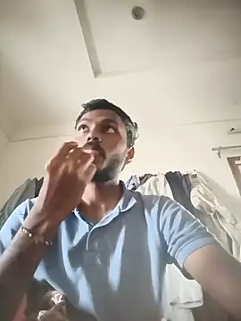 HasslingSnowball ওয়েবক্যাম শো