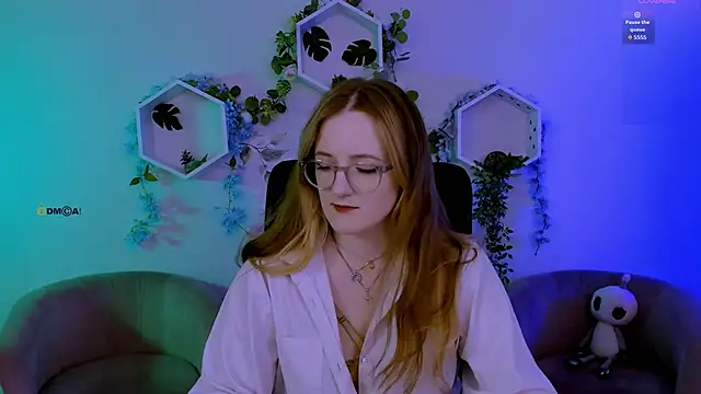 luna_berryy Adlı Modelin Canlı XXX Sohbeti