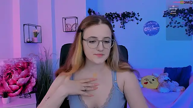 luna_berryy – Kamerová šou