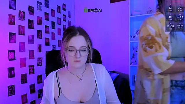 luna_berryy webcam show