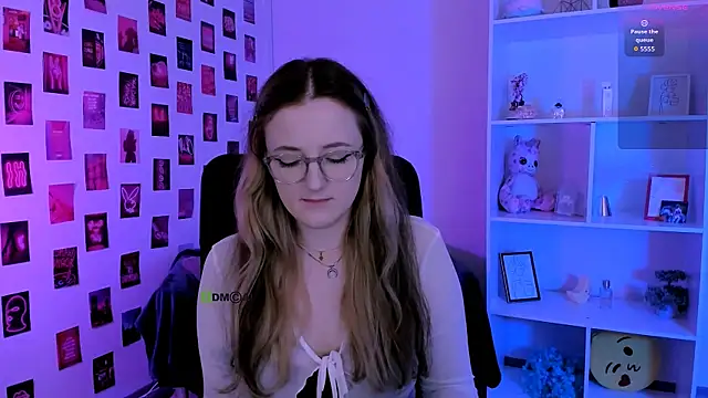 Chat XXX en directo de luna_berryy
