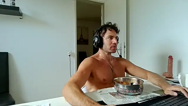 โชว์เว็บแคมของ alpha-hunk